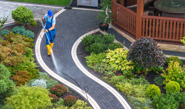 Best Deck Cleaning Services  in Monroe, OH